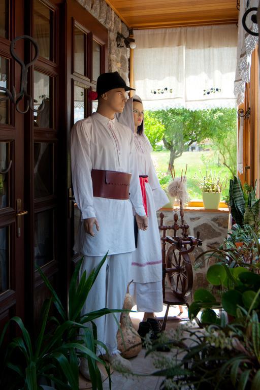 Tourist Farm Ob Izviru Krupe Villa Semic Dış mekan fotoğraf